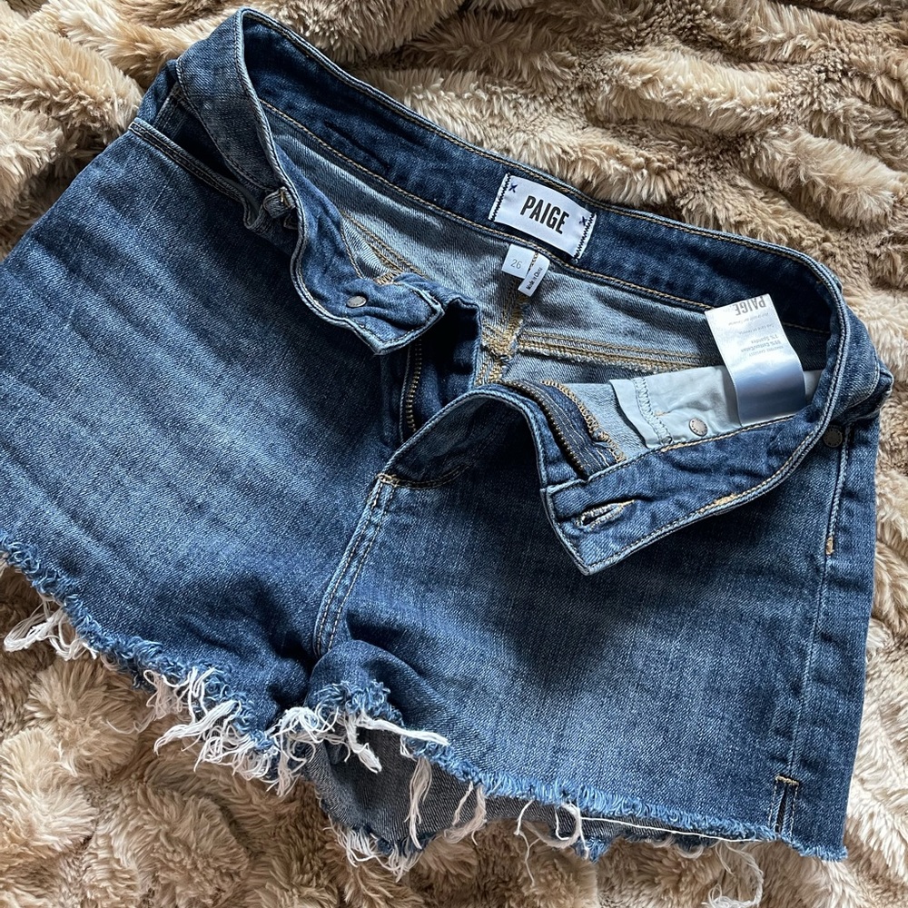 PAIGE Denim shorts size 26